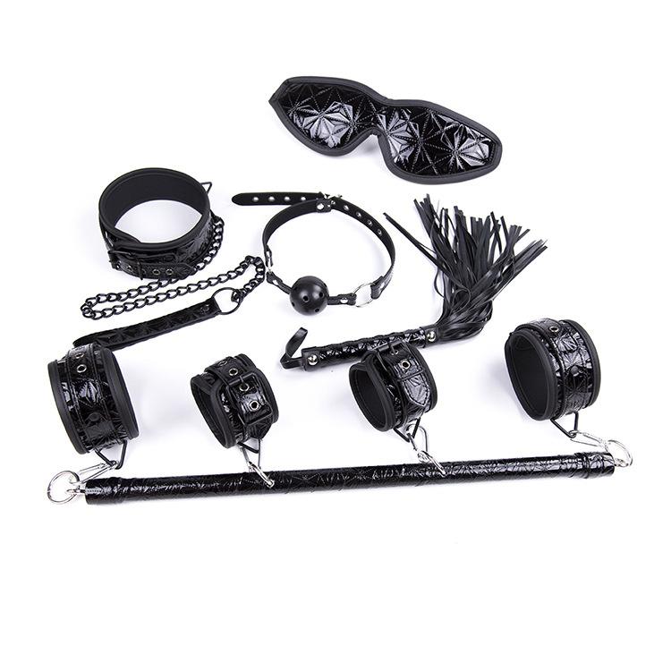Sexy Products Bondage Set 5 Piece Bdsm Set Steel Pipe Gag Ball Neck Cover Leather Whip Eye Mask Adult Sex Game Toys Aged 18